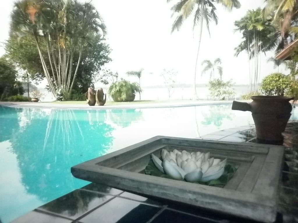 Blue Water Villa 皮利亚恩达拉 外观 照片
